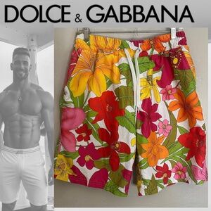 Dolce & Gabbana Swim Trunks Medium 30-36" waist 11" inseam Made in Italy